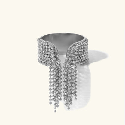[Royal Vicky]Krystelle Gold Tassel Ring