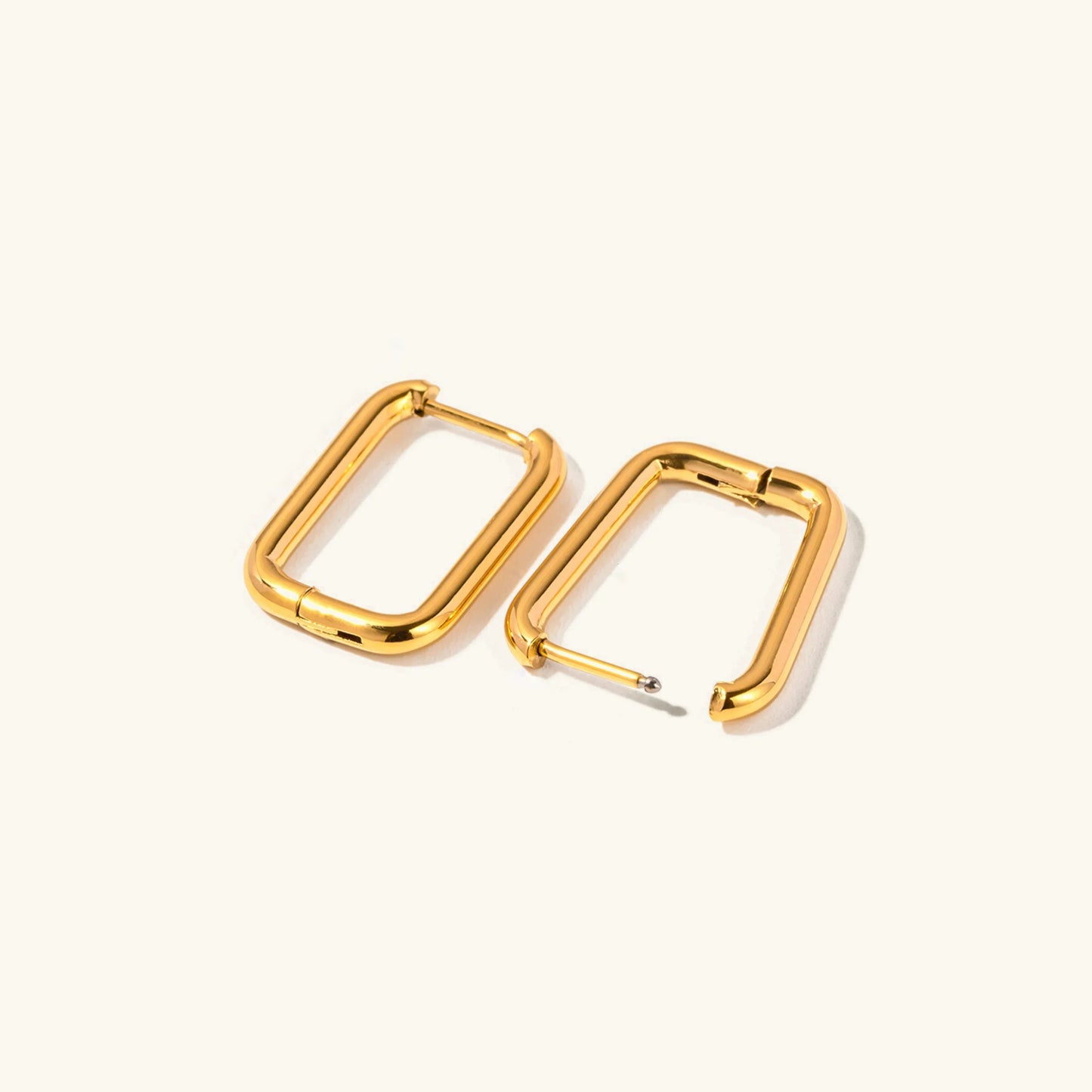 [Royal Vicky]Ambrielle Gold U Hoops