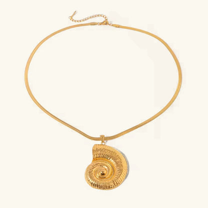 [Royal Vicky]Cascadia Nautilus Gold Necklace