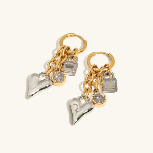 [Royal Vicky]Sarah Heart & Lock Gold Earrings