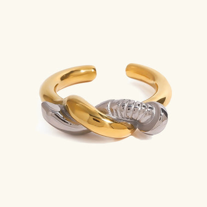 [Royal Vicky]Trinity Twisted Nail Ring