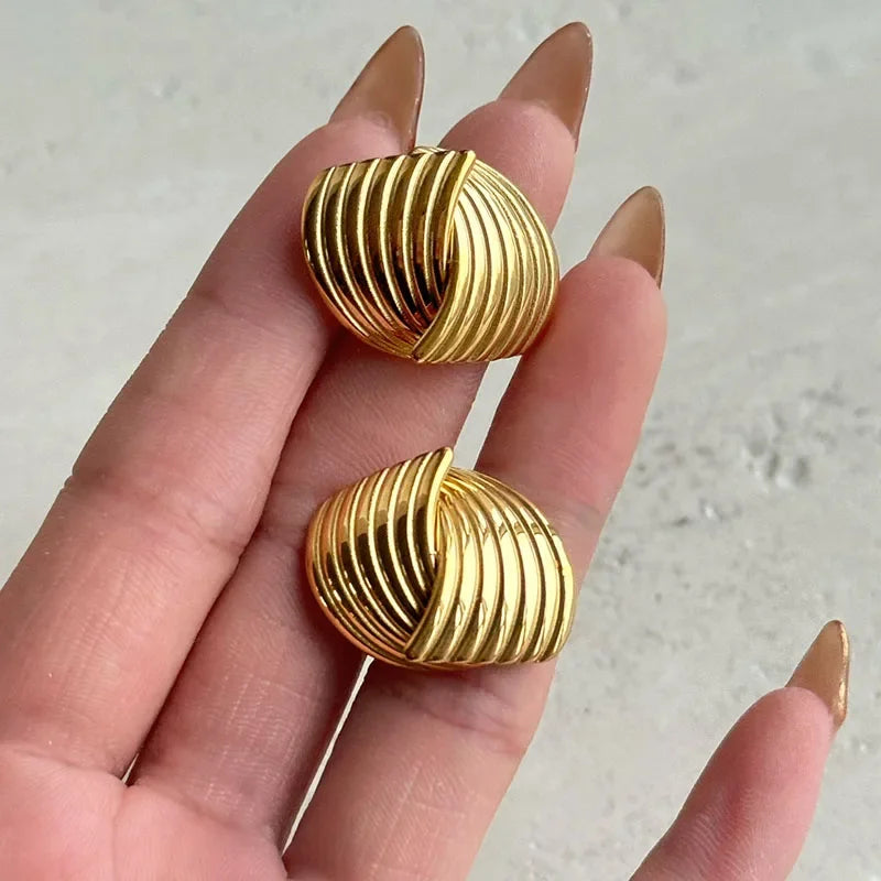 [Royal Vicky]Sonia Gold Earrings