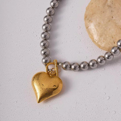 [Royal Vicky]Alicia Chunky Bead Heart Pendant