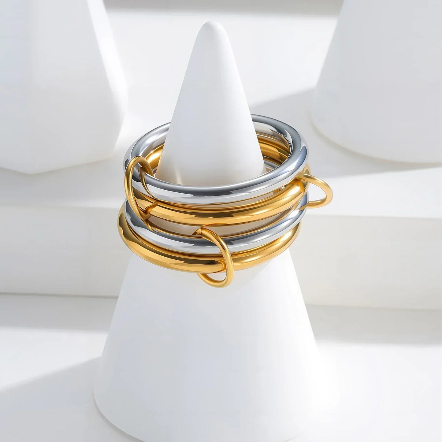 [Royal Vicky]Alexandria Two-Tone Stacked Ring