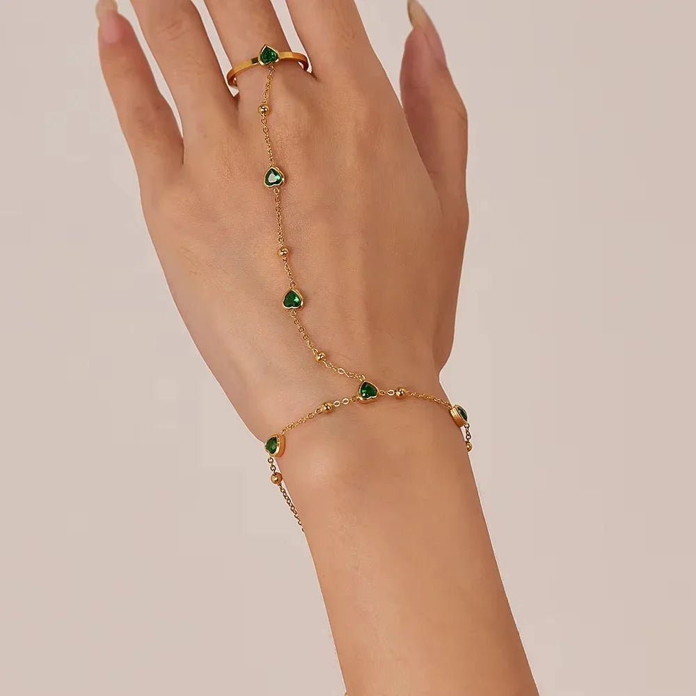 [Royal Vicky]Gladys Emerald Heart Hand Chain