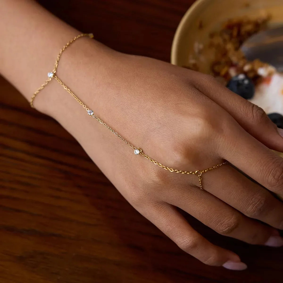 [Royal&Vicky]Cressida Diamant-Handkette