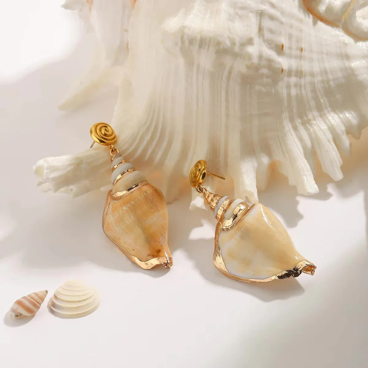[Royal Vicky]Sabrina Seashell Earrings