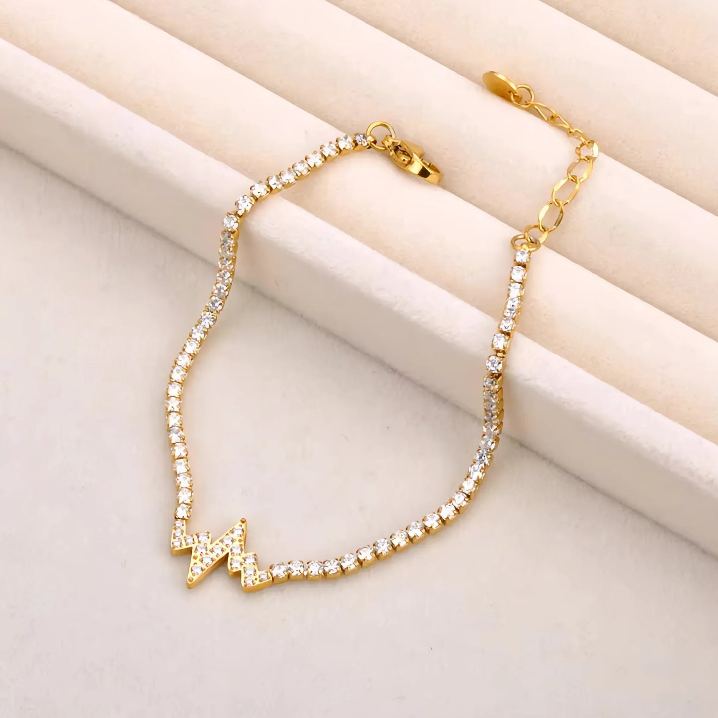 [Royal Vicky]Annette Diamond Pulse Bracelet