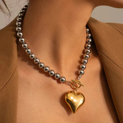 [Royal Vicky]Alicia Chunky Bead Heart Pendant