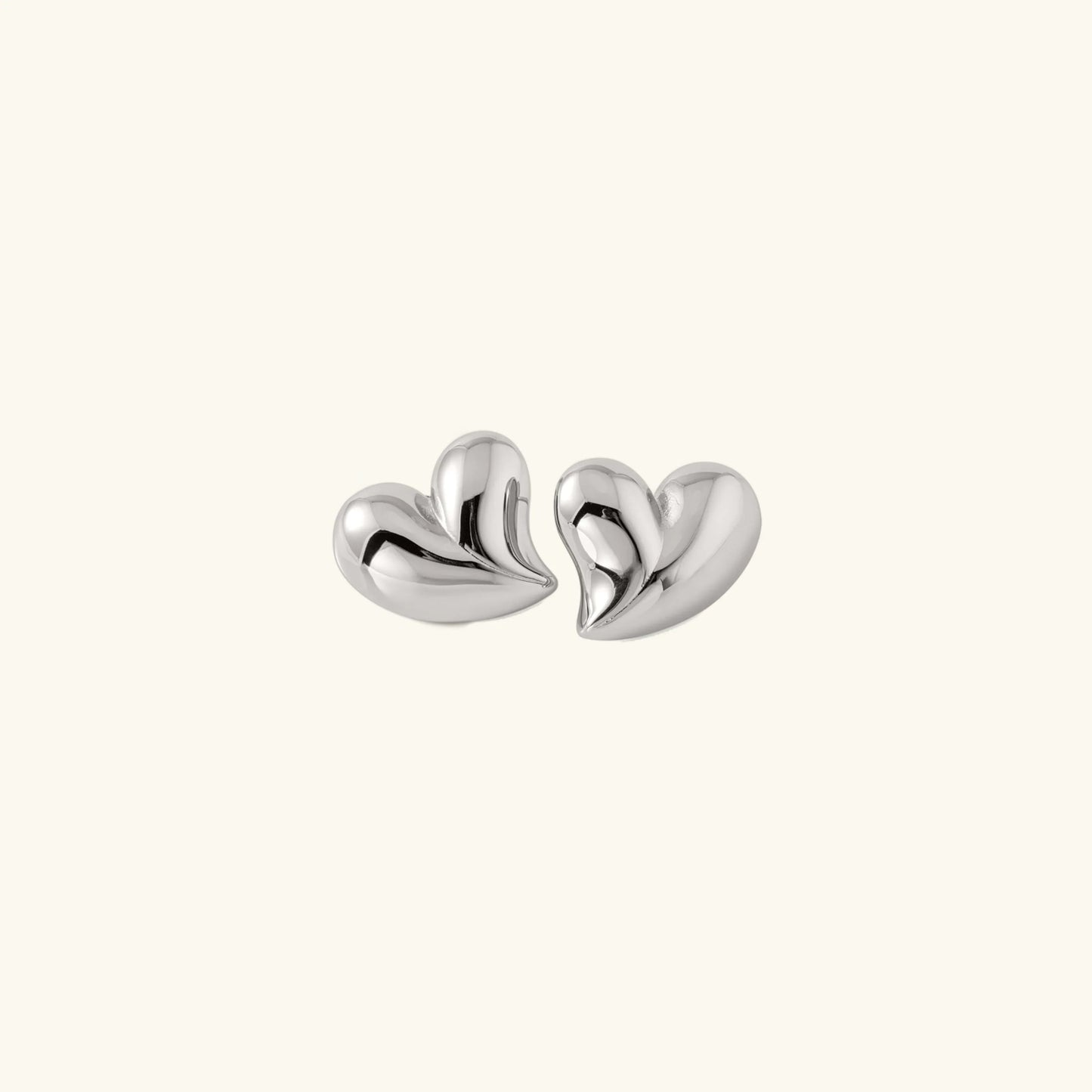[Royal Vicky]Dorothea Heart Earrings