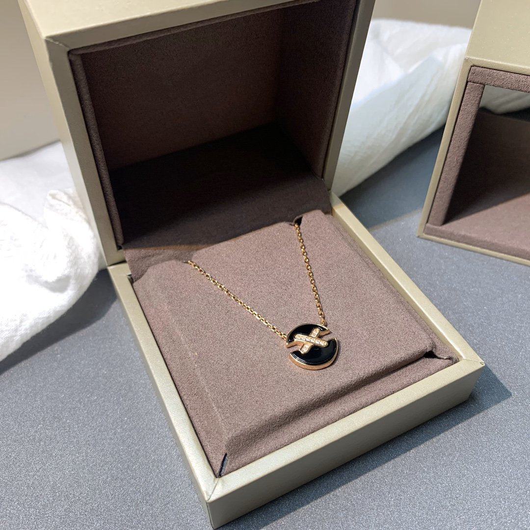[Vicky]JEUX DE PINK GOLD DIAMANT HALSKETTE