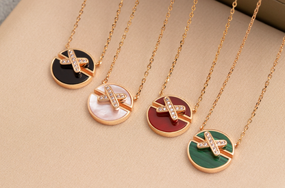 [Vicky]JEUX DE PINK GOLD DIAMANT HALSKETTE