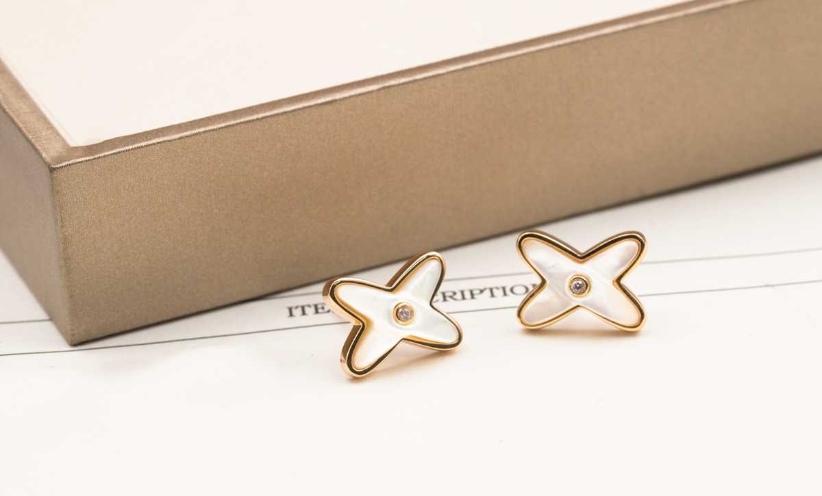 [Royal&Vicky]JEUX DE WHITE MOP ROSE GOLD DIAMOND EARRINGS