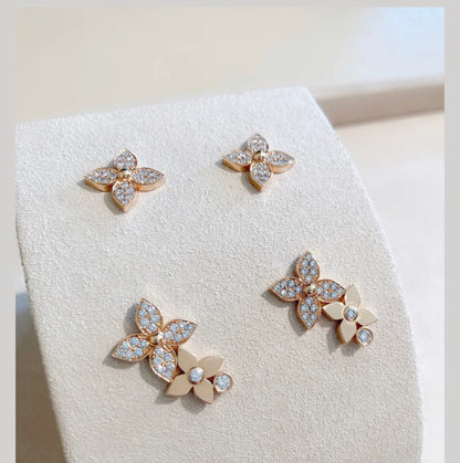 [Vicky] STERNENBLÜTEN-OHRSTECKER ROTGOLD DIAMANTEN