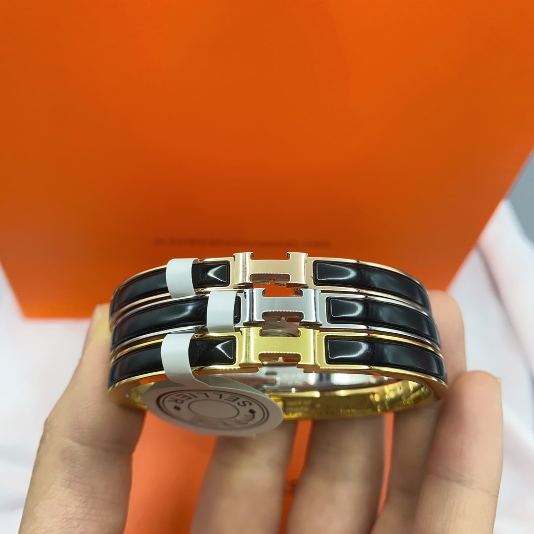 [Vicky]CLASSIC HM CLIC BLACK 8MM ENAMEL BRACELET