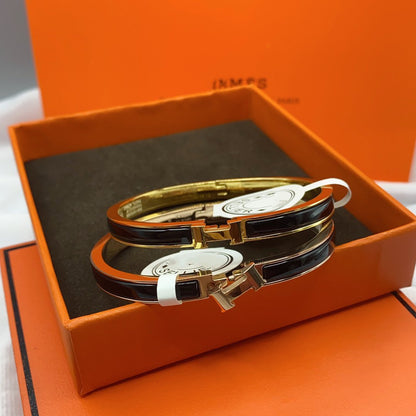 [Vicky]CLASSIC HM CLIC BLACK 8MM ENAMEL BRACELET