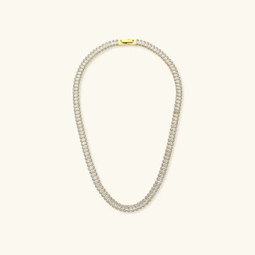 {
  "Royal&Vicky": "ゾーラ ダイヤモンドネックレス"
}