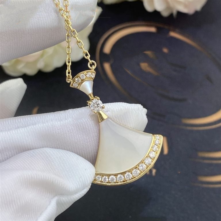 [Vicky]DREAM NECKLACE MOP GOLD DIAMOND