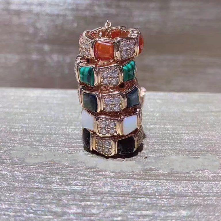 [Vicky]SERPENTI PEDANT DIAMOND NECKLACE