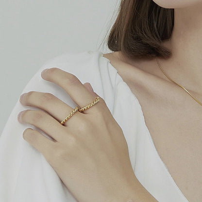 [Royal Vicky]Melody Gold Twist Ring