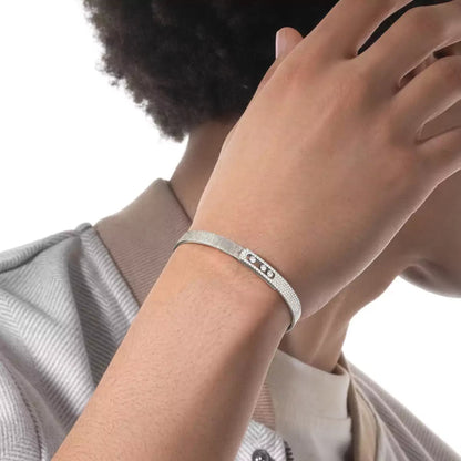 [Vicky]Move Noa Ciselé half pavé bangle