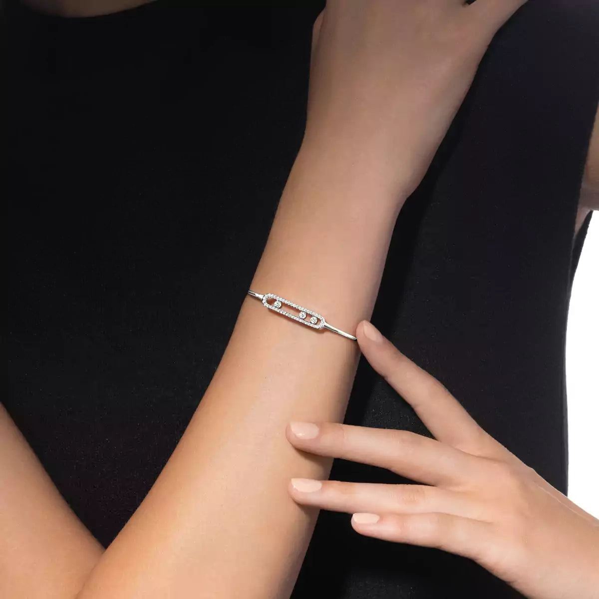 [Vicky]Move Pavé Diamond Bangle Bracelet M