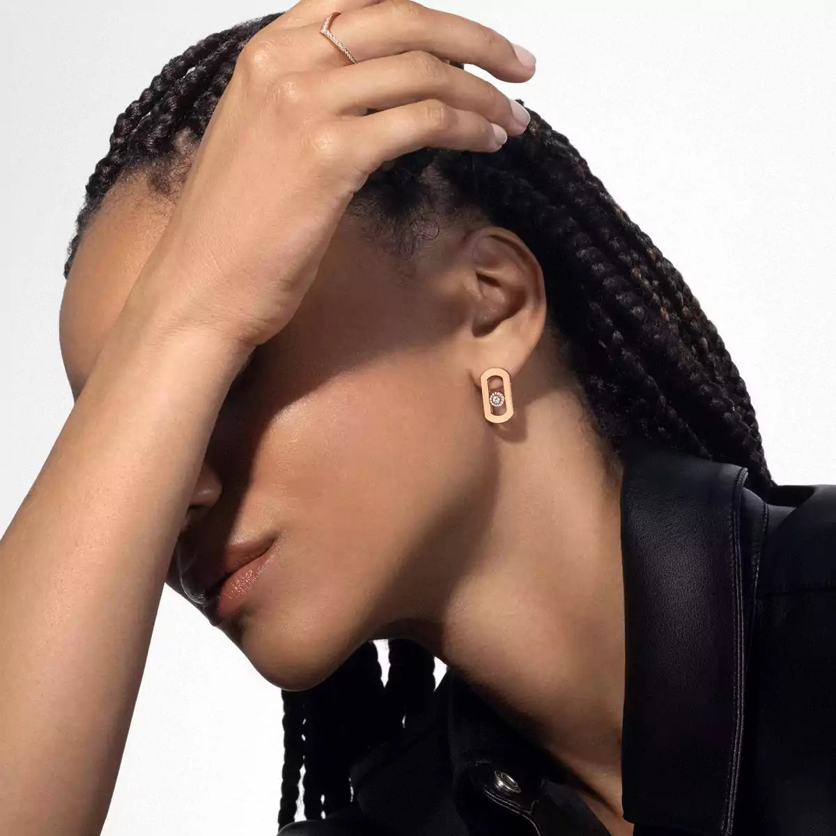 [Vicky]So Move Diamond Earrings in Yellow Gold
