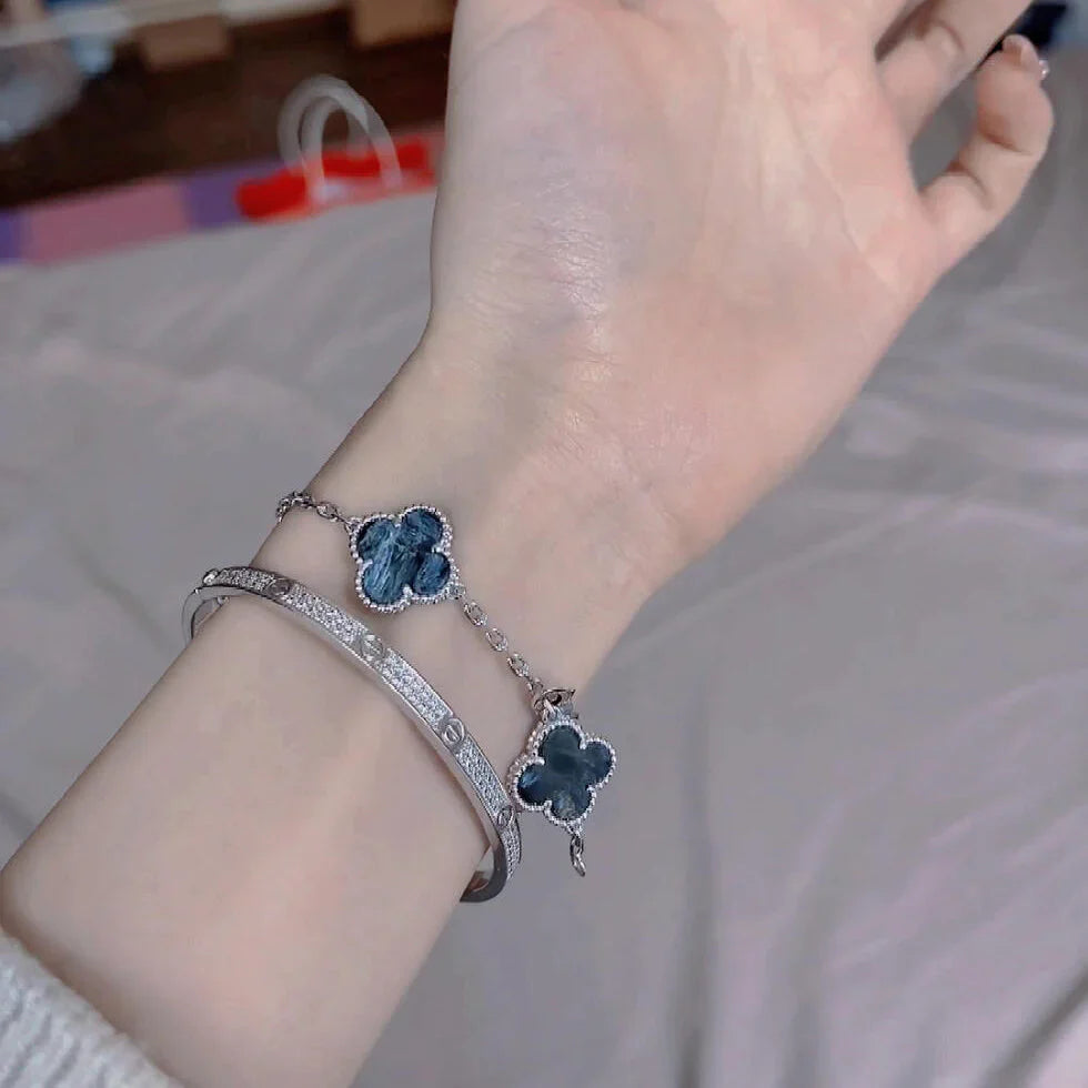 [Vicky]CLOVER 5 MOTIF PIETERSITE BRACELET COLLECTION
