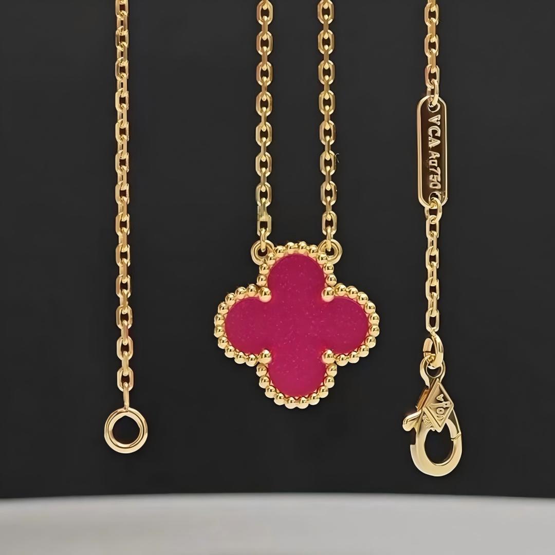 [Vicky] NEW CLOVER 15MM PINK ENAMEL NECKLACE