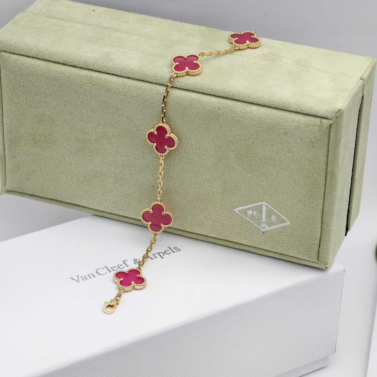 [Vicky]NEW CLOVER 5 MOTIFS PINK ENAMEL BRACELET