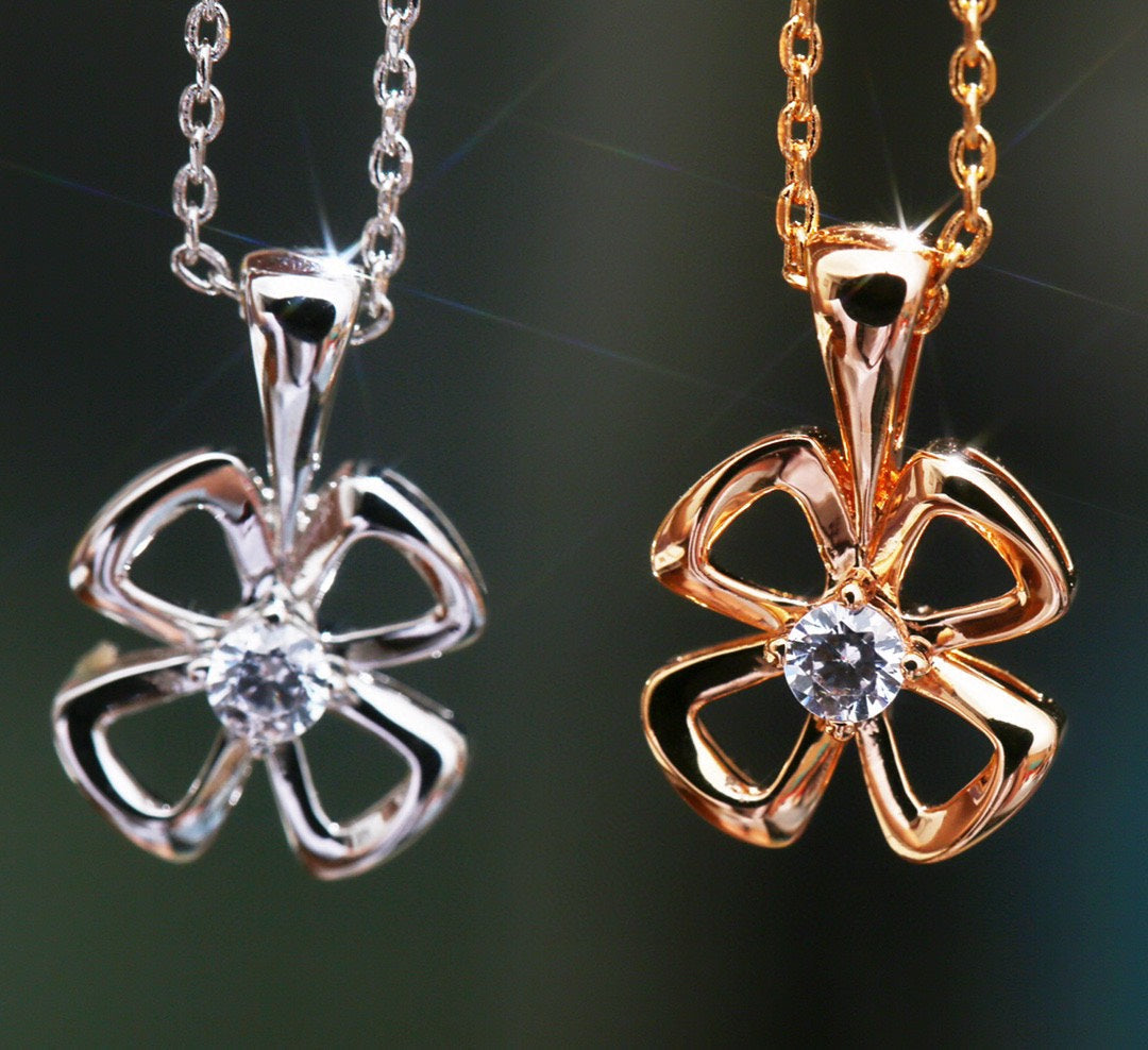 [Vicky]FIOREVER NECKLACE DIAMOND CENTER