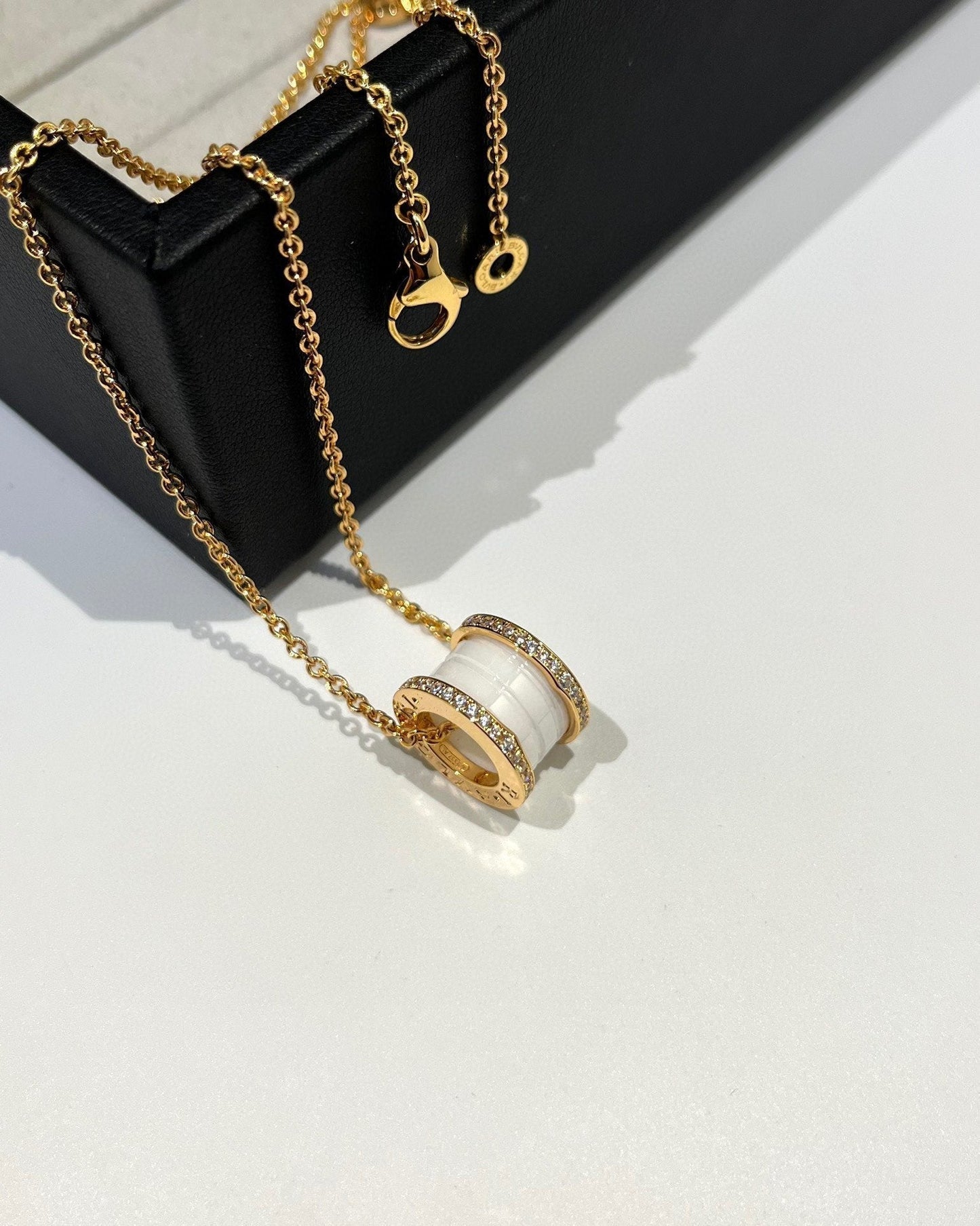 [Vicky]ZERO 1 WHITE CERAMIC DIAMOND PINK GOLD NECKLACE